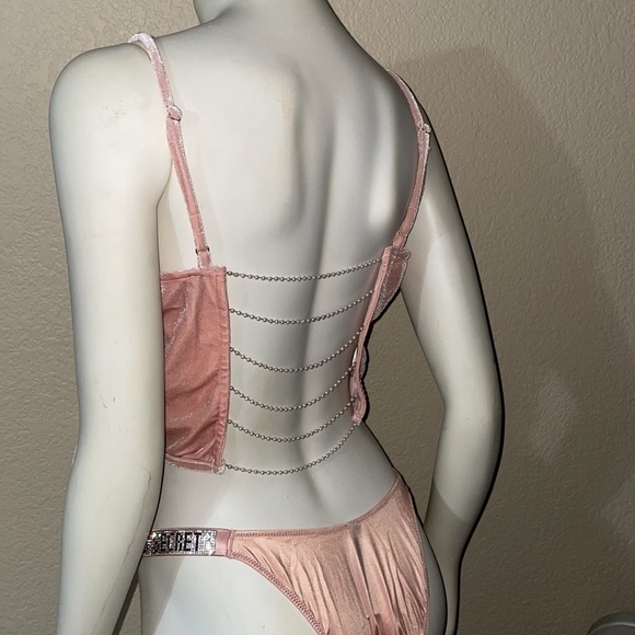 Blush Velvet Tank Top w Pearl Back straps Velvet Crop Top Tank Top Rare Sexy 🆕 - Picture 6 of 11
